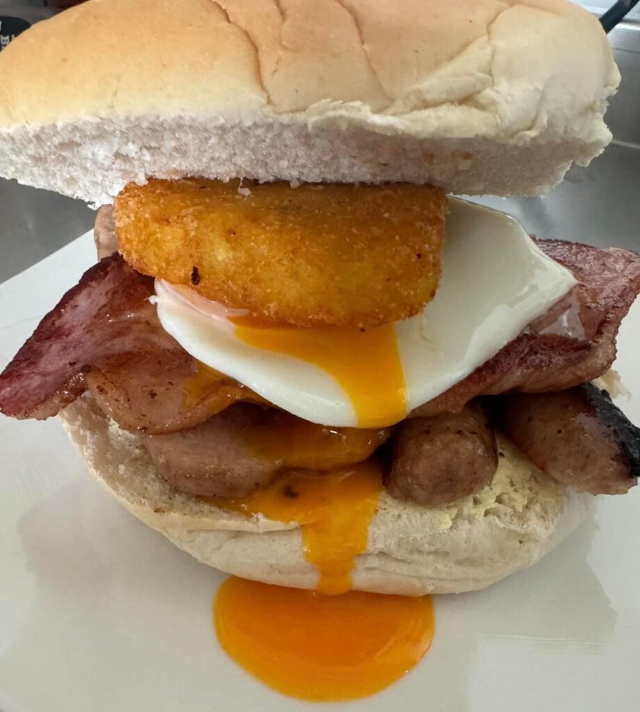 Sausage, bacon, egg and hash brown